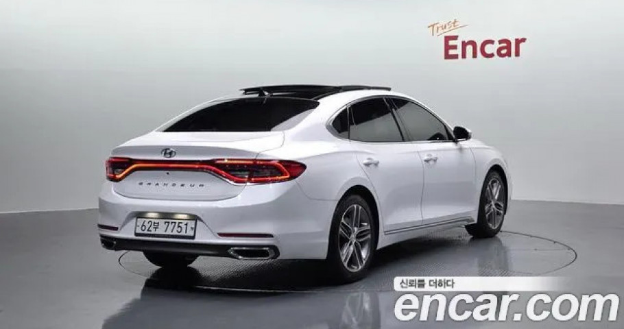 Hyundai Grandeur 