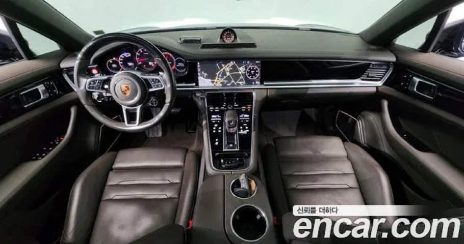Porsche Panamera 