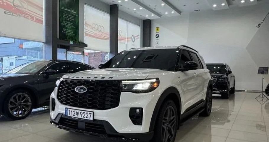 Ford Explorer 