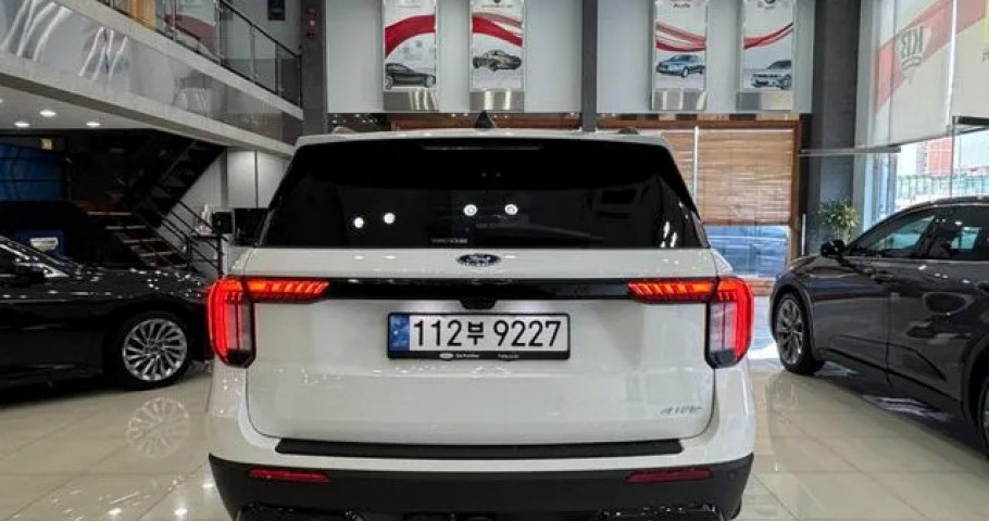 Ford Explorer 