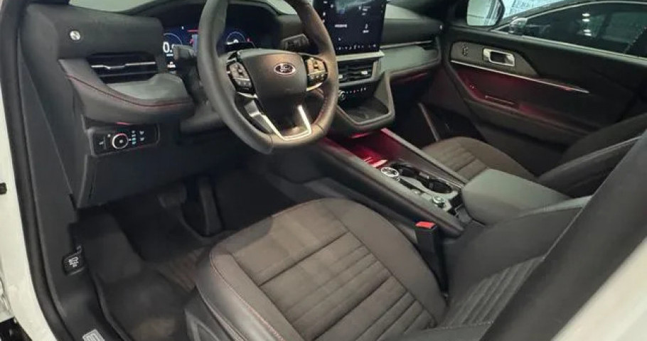 Ford Explorer 