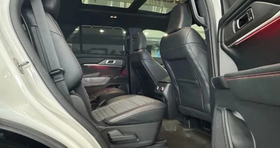 Ford Explorer 