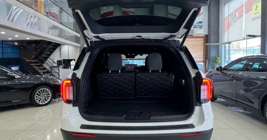 Ford Explorer 