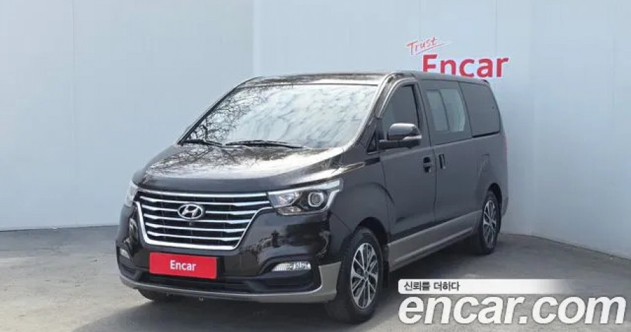 Hyundai Starex 