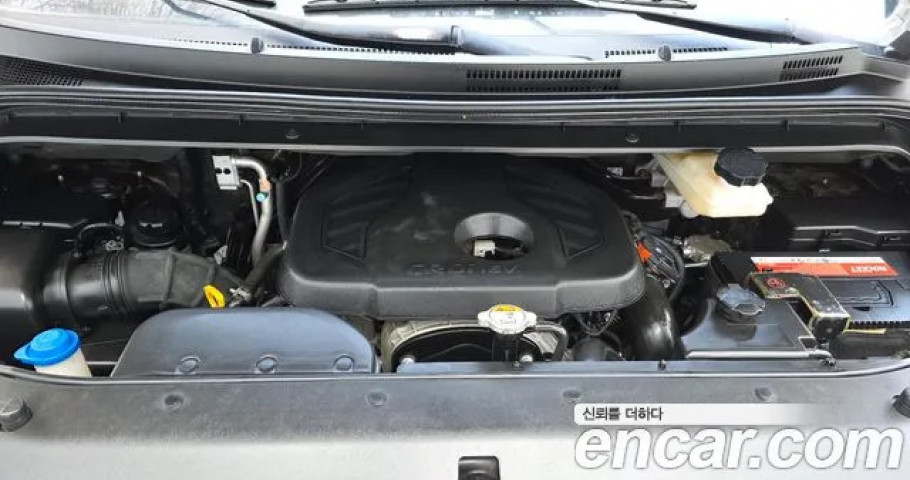 Hyundai Starex 