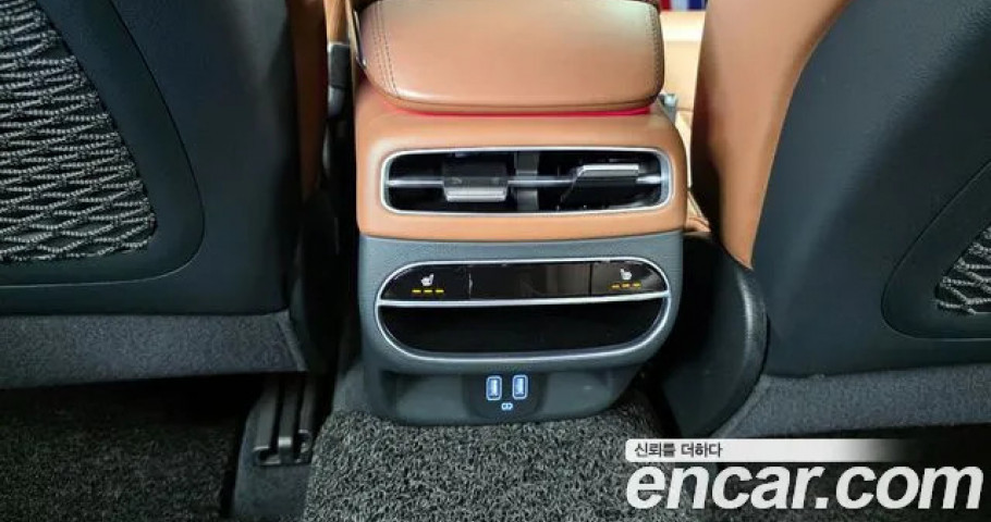 Genesis Gv70 