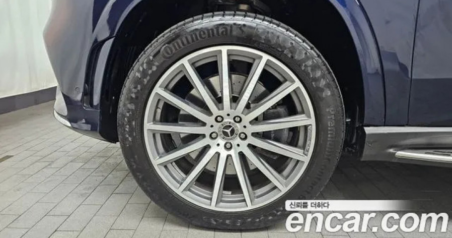 Mercedes-Benz Gls-Class 
