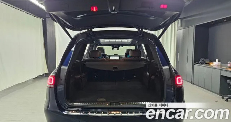 Mercedes-Benz Gls-Class 
