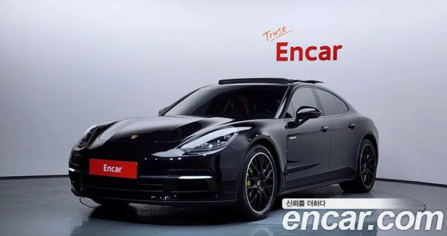 Porsche Panamera 