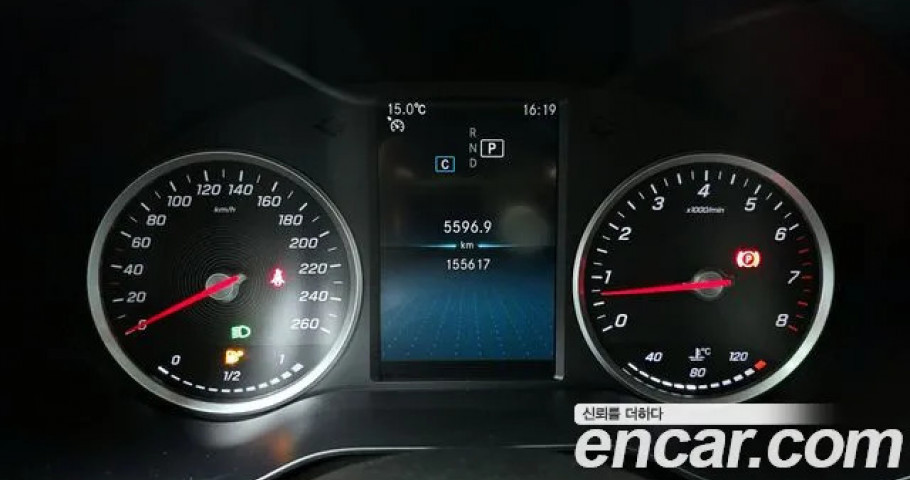 Mercedes-Benz C-Class 