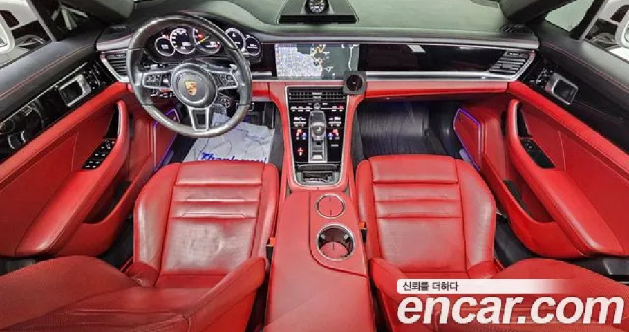 Porsche Panamera 