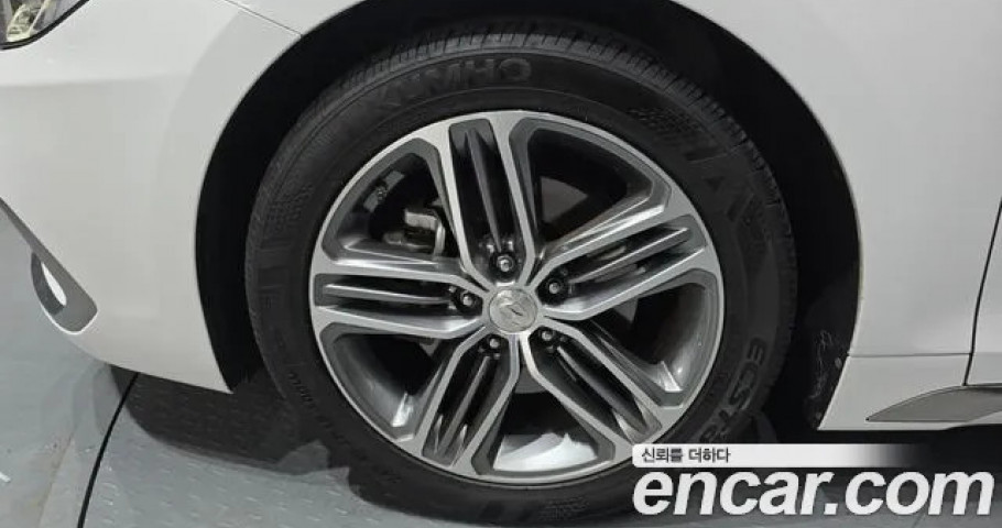 Hyundai Grandeur 