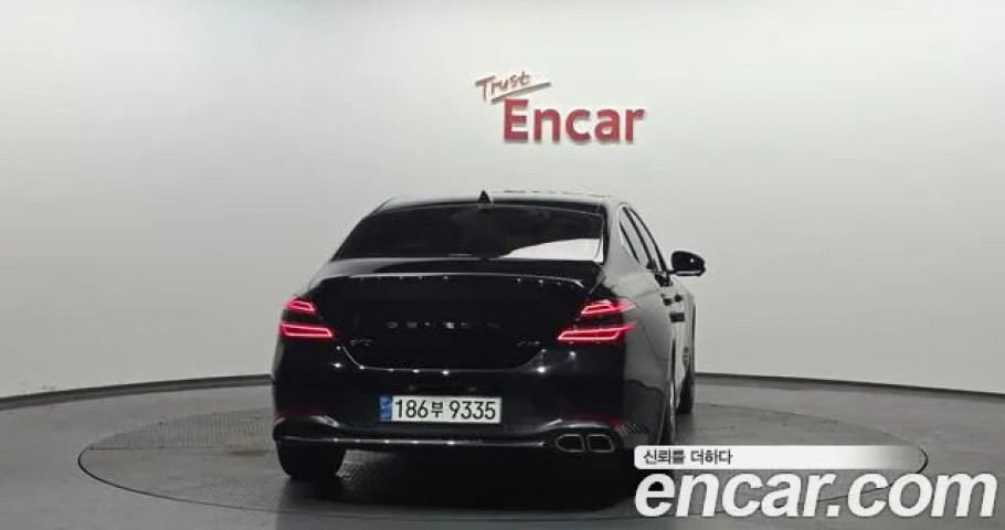Genesis G70 