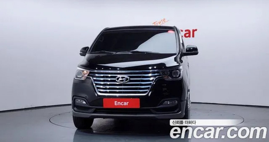 Hyundai Starex 