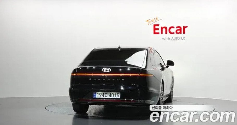 Hyundai Grandeur 