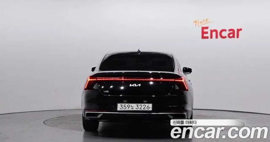Kia K8 