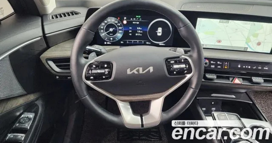 Kia K8 