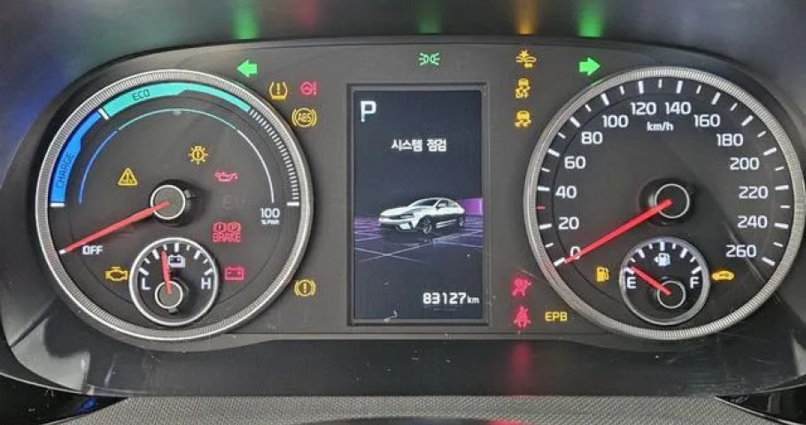 Kia K5 