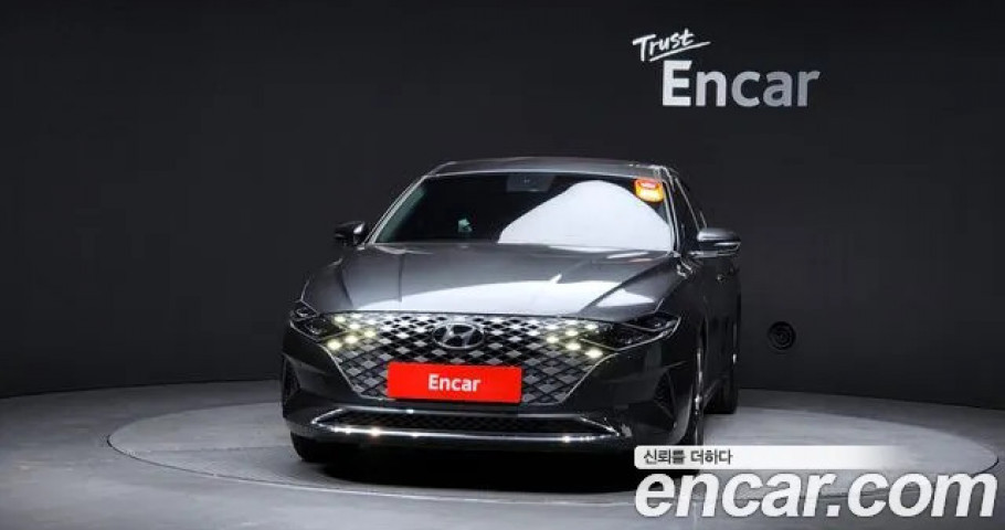 Hyundai Grandeur 