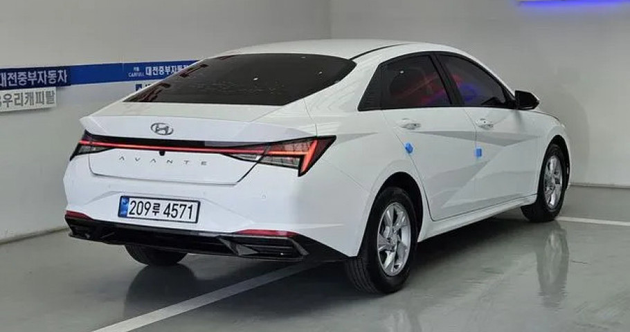 Hyundai Avante (Elantra) 