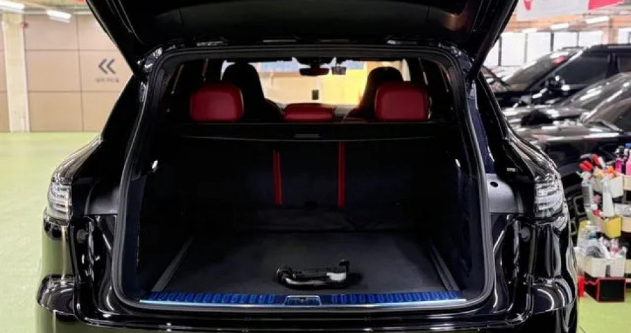 Porsche Cayenne 