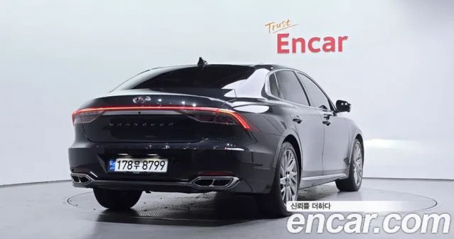 Hyundai Grandeur 