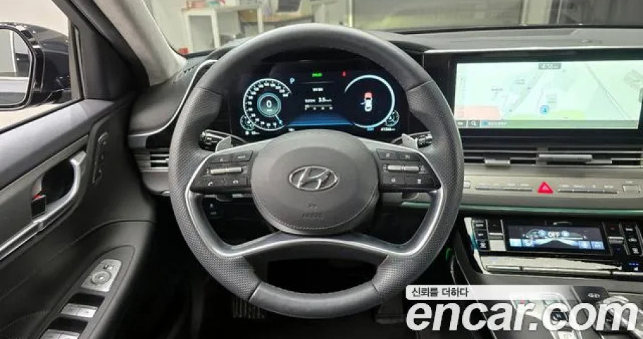 Hyundai Grandeur 