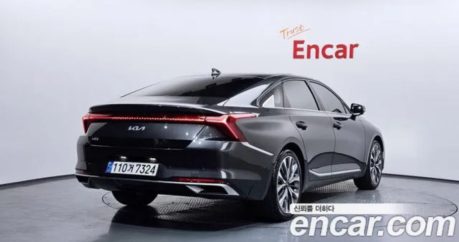 Kia K8 