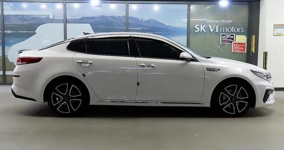 Kia K5 