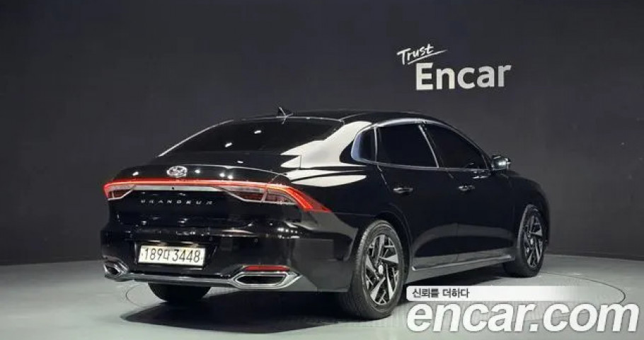Hyundai Grandeur 