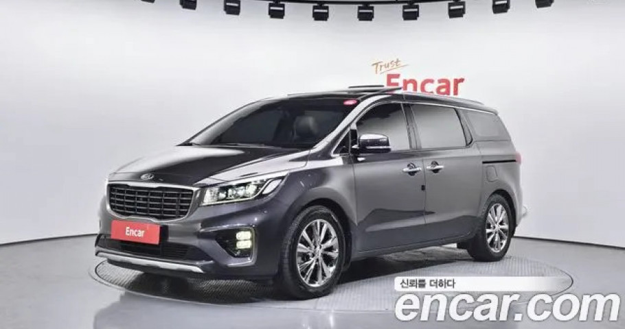 Kia Carnival 