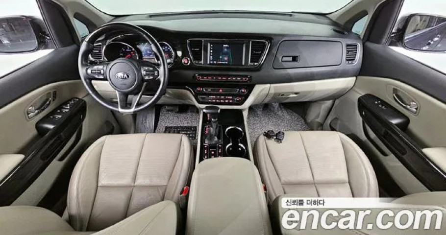 Kia Carnival 
