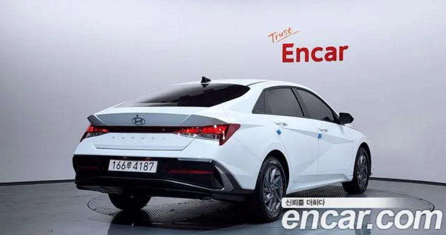 Hyundai Avante (Elantra) 