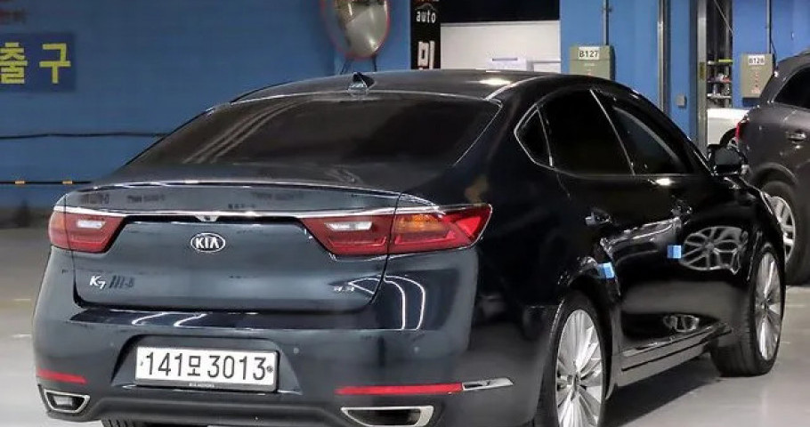 Kia K7 