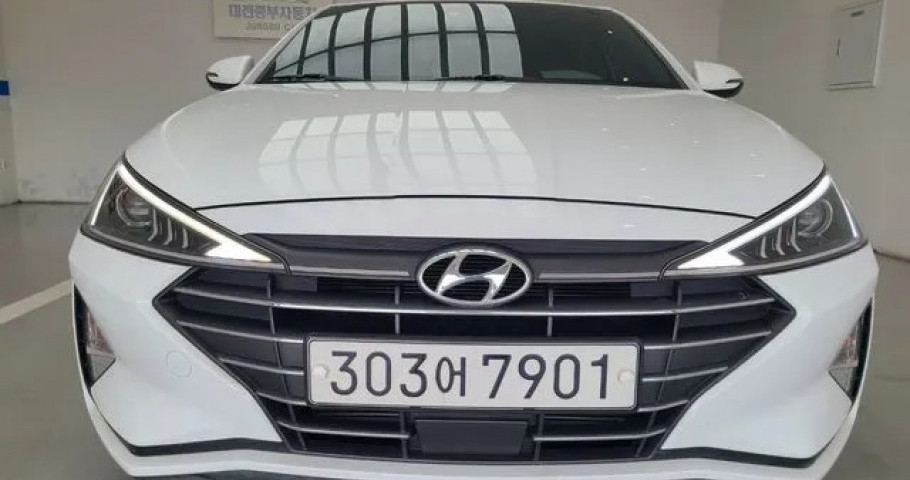 Hyundai Avante (Elantra) 