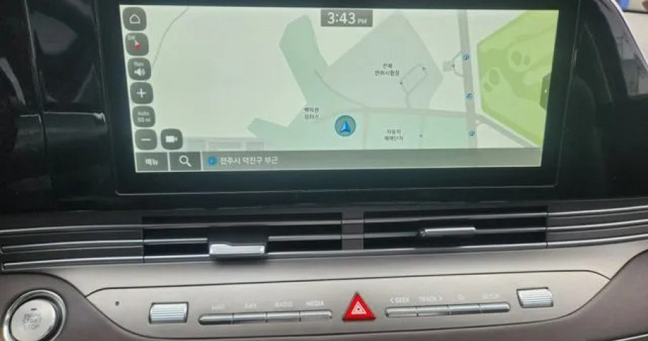 Hyundai Grandeur 