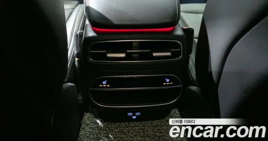 Genesis Gv70 