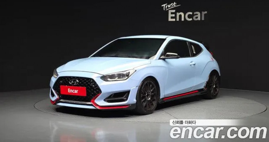Hyundai Veloster 