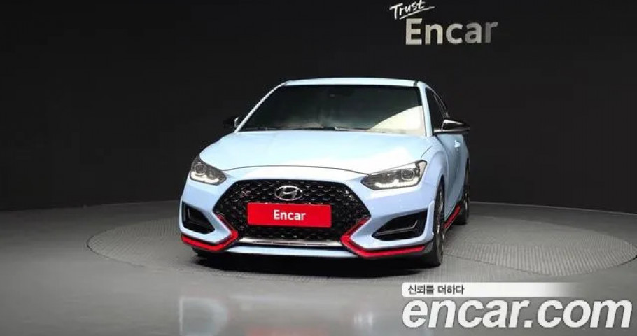 Hyundai Veloster 