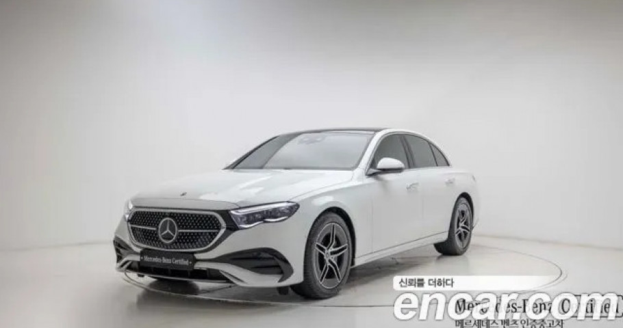 Mercedes-Benz E-Class 