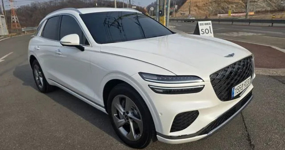 Genesis Gv70 