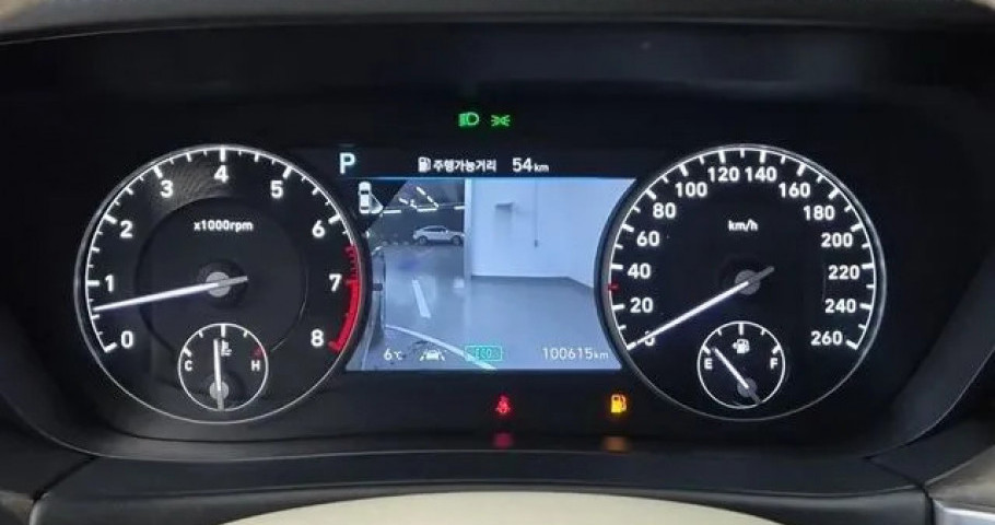 Genesis G90 