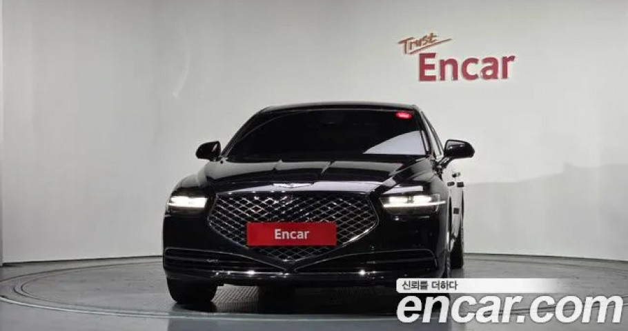 Genesis G90 
