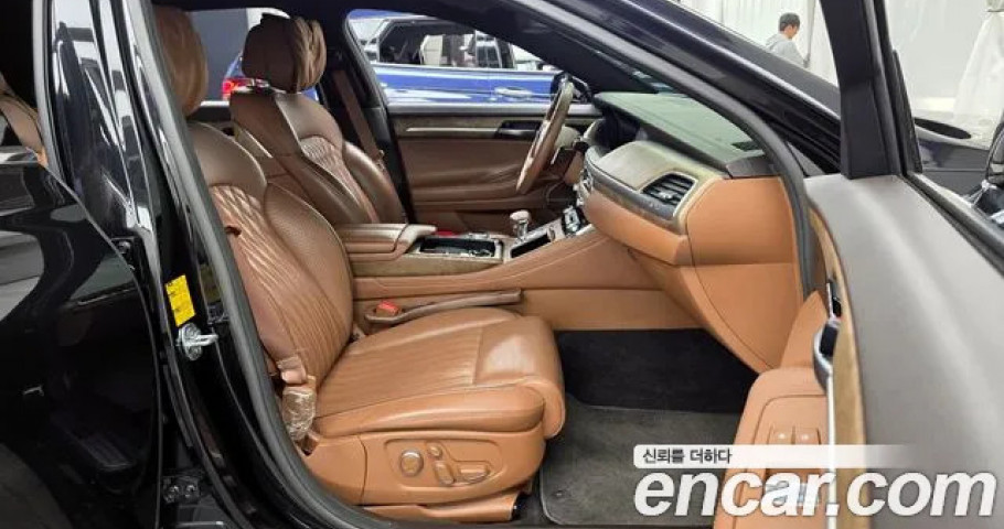 Genesis G90 