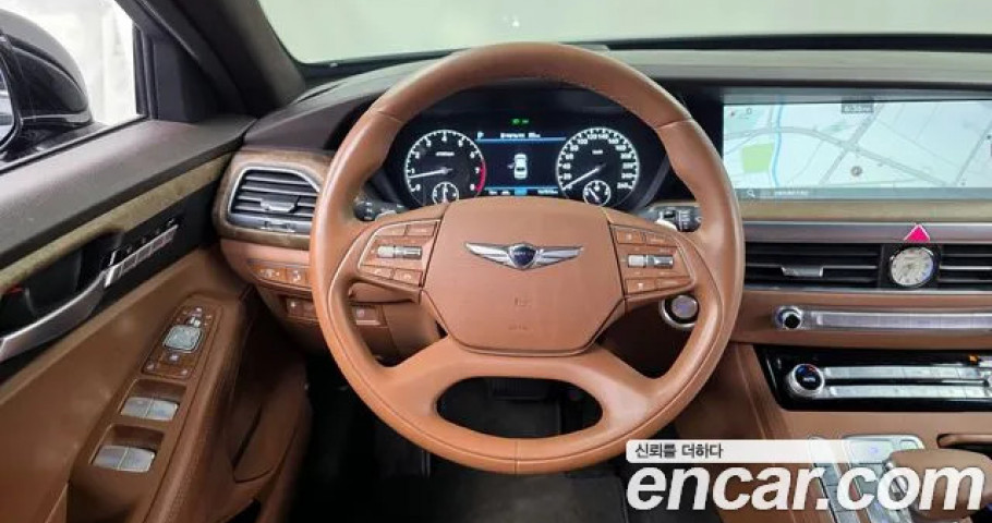 Genesis G90 