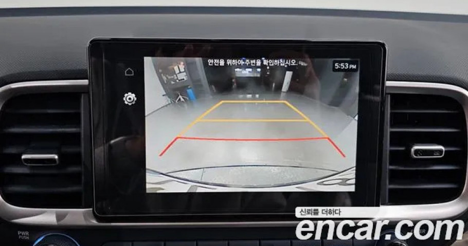 Hyundai Venue 