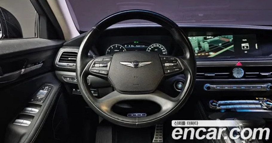 Genesis G90 