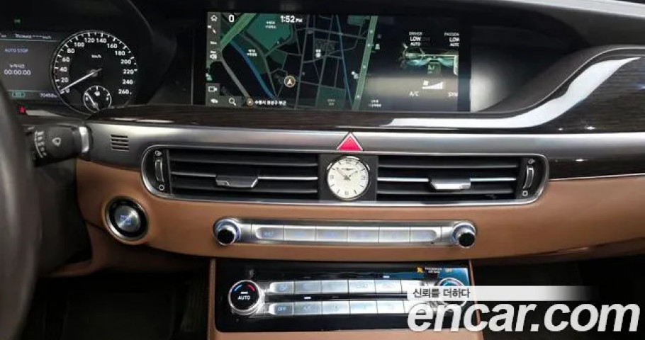 Genesis G90 