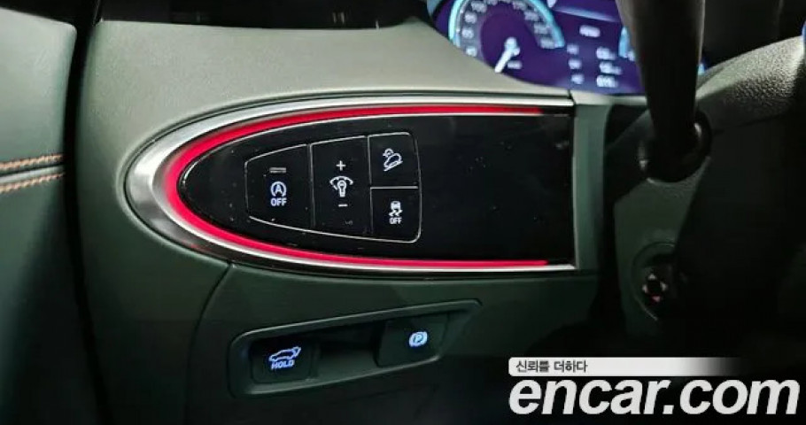 Genesis Gv70 