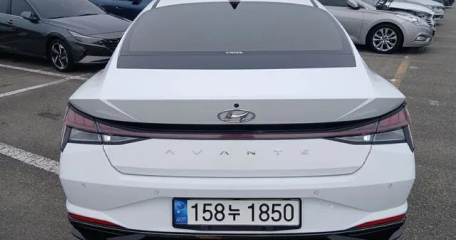 Hyundai Avante 